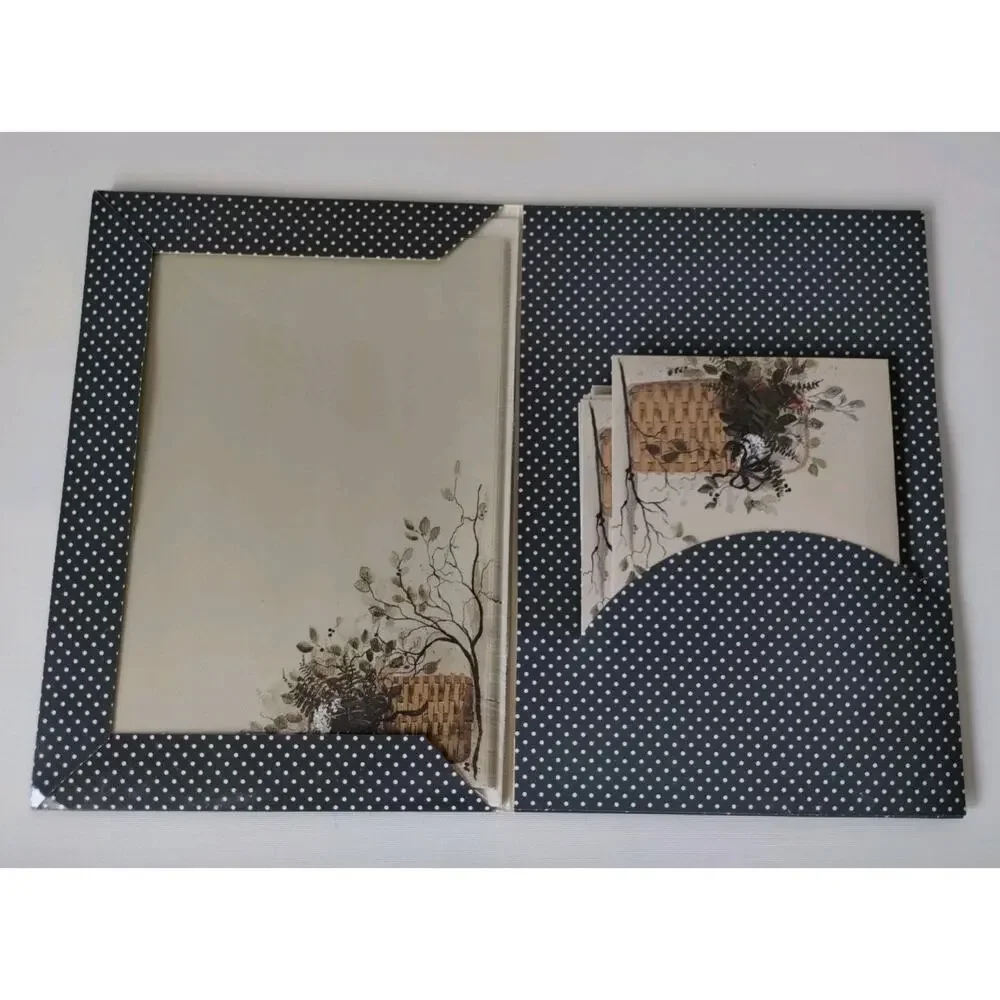 Pat Richter Vintage Stationary - Good Scents - 15 Sheets and Envelopes